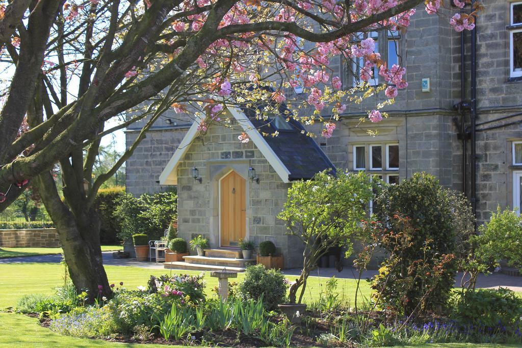 Hazel Manor Guest House Harrogate Exterior photo